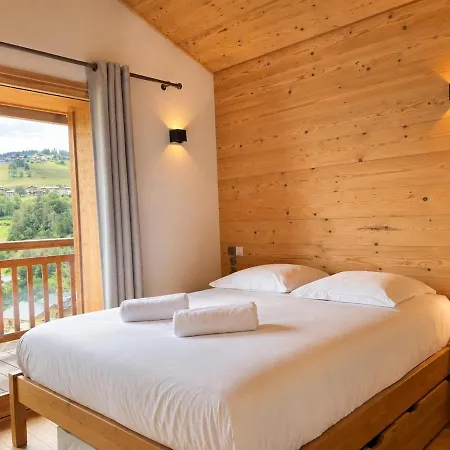 Apartment Mountain View, Center Of Combloux, Balcony